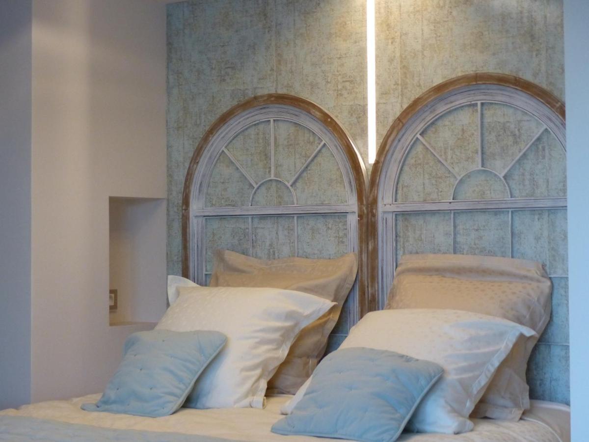 O Tilia D'Azur Bed & Breakfast โรกฟอร์-เลส์-แปงส์ ภายนอก รูปภาพ