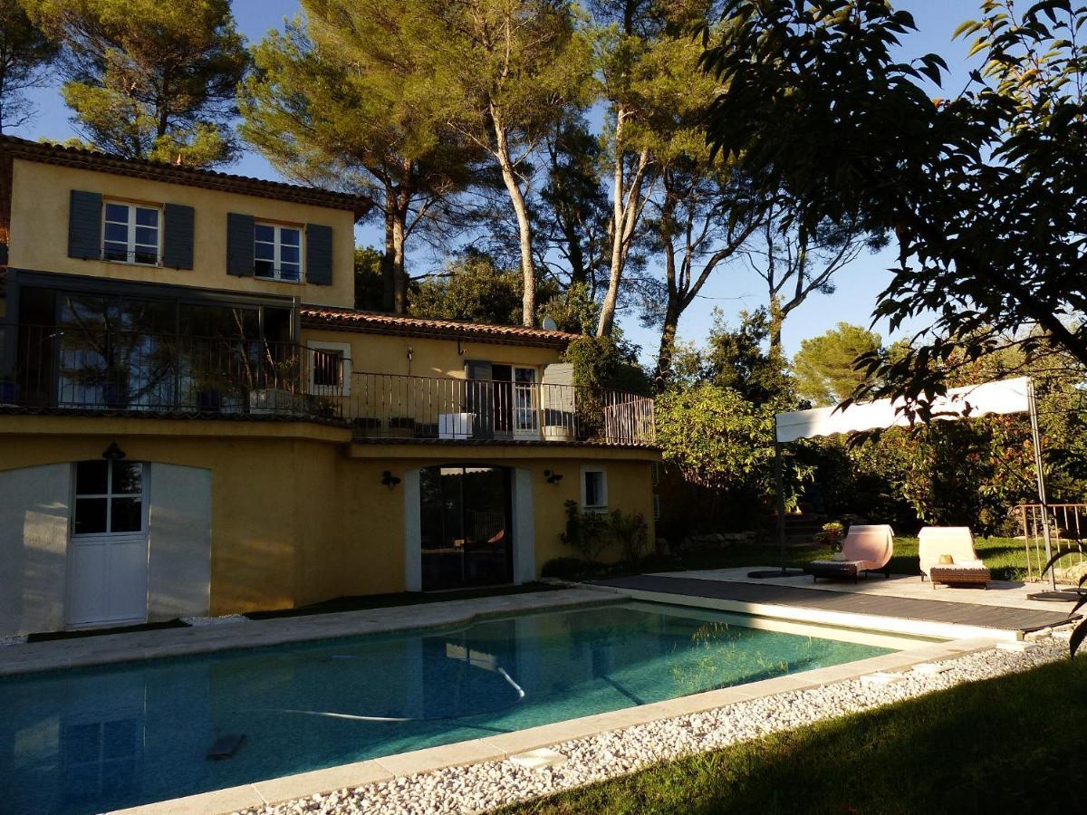 O Tilia D'Azur Bed & Breakfast โรกฟอร์-เลส์-แปงส์ ภายนอก รูปภาพ